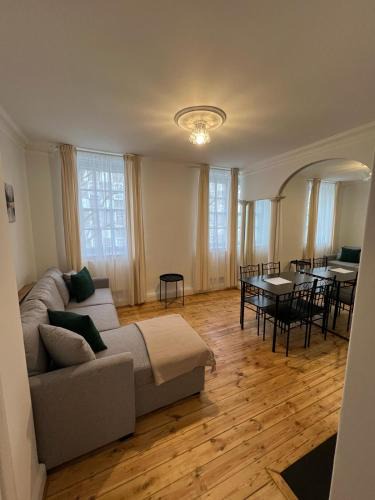 Vincent Square Apartment | 1 Bed Apartment - Centrally Located In The Heart of Westminster