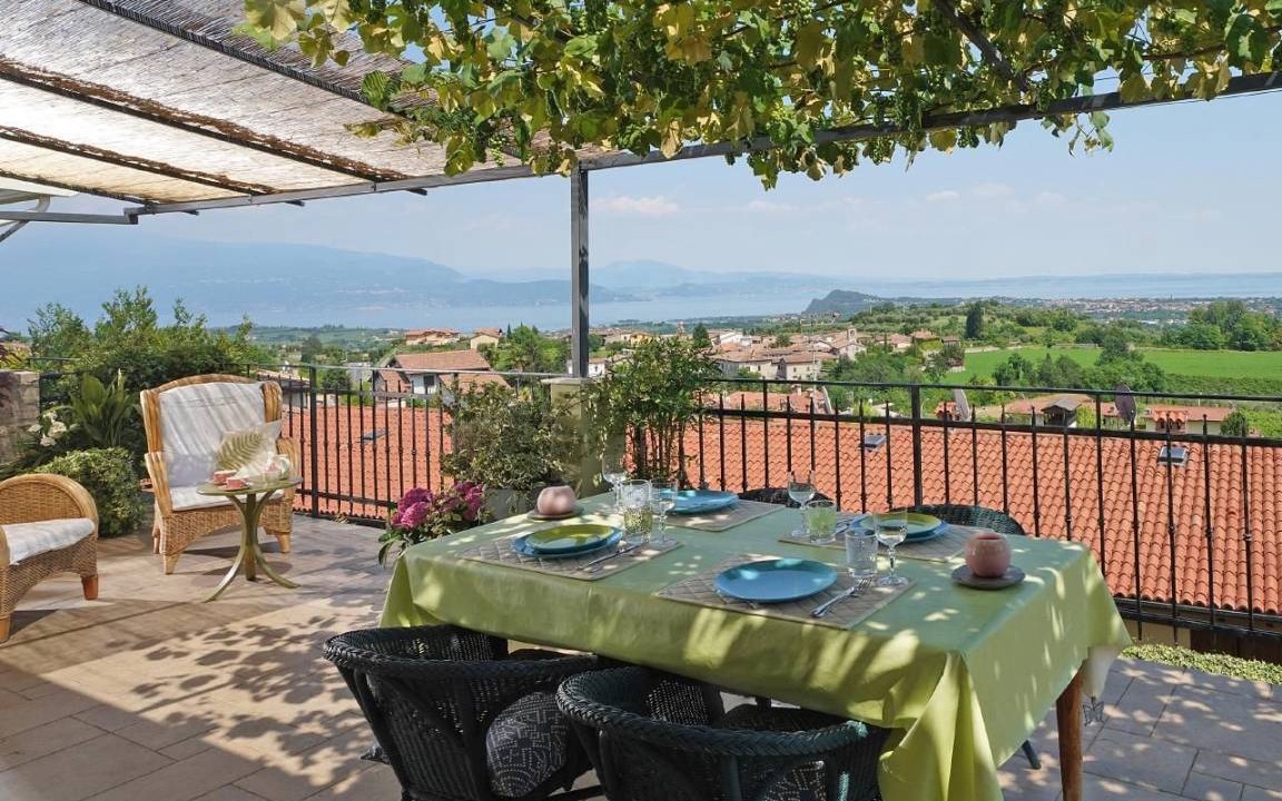 Castello Apartment | 100 m² Apartment ∙ 2 bedrooms ∙ 6 guests