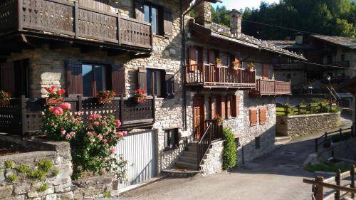 Introd Ski Chalet | 100 m² Chalet ∙ 2 bedrooms ∙ 6 guests