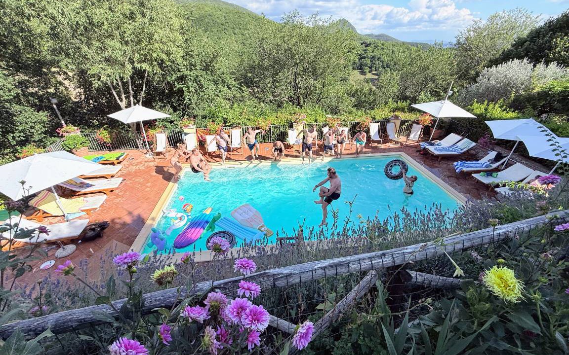 Spoleto Villa | 10000 m² Villa ∙ 15 bedrooms ∙ 27 guests