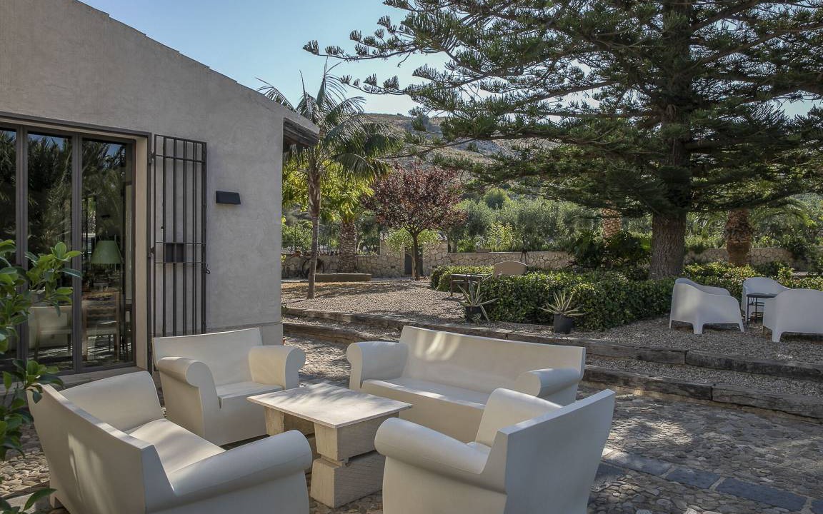 Palma di Montechiaro Villa | 1030 m² Villa ∙ 19 bedrooms ∙ 36 guests