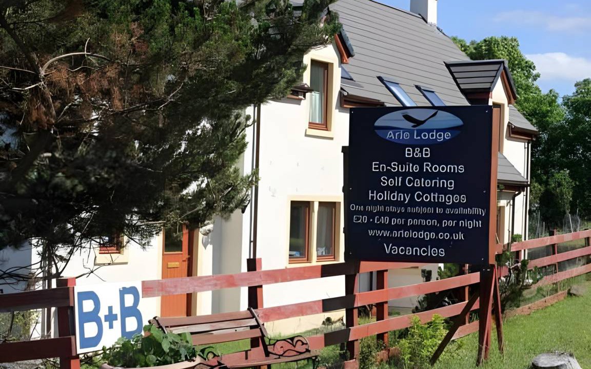 Gruline Bed & Breakfast | 108 m² Bed and breakfast ∙ 10 bedrooms ∙ 26 guests