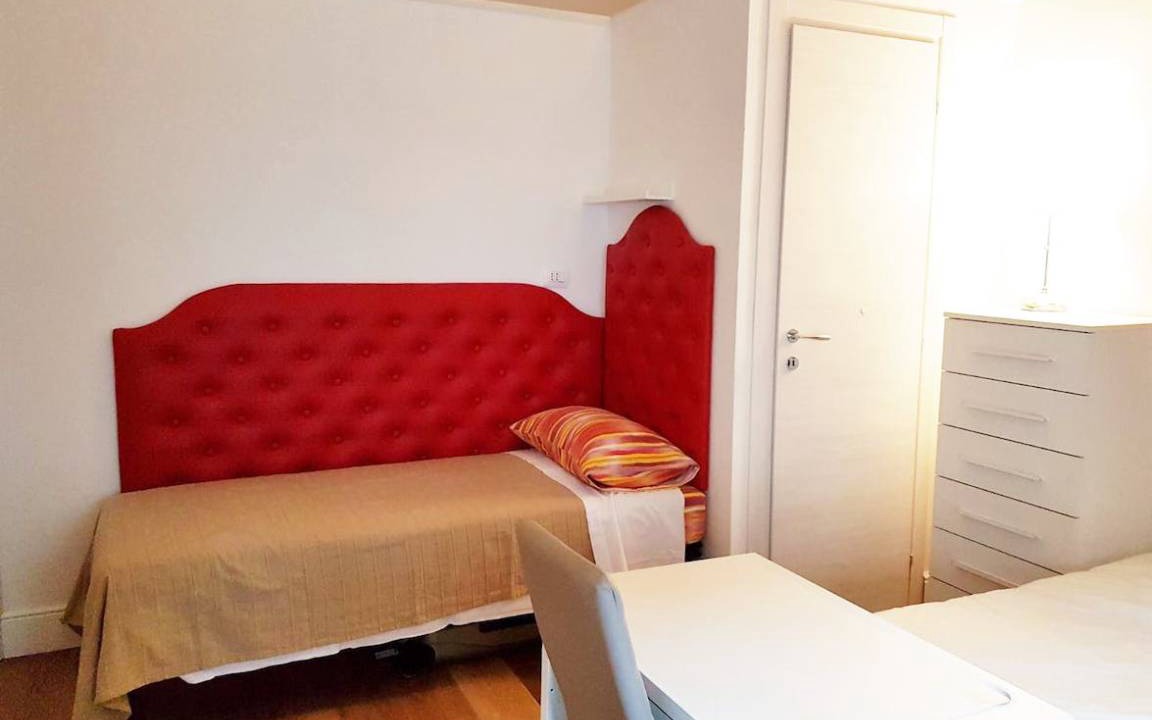 Sant' Ambrogio Other | 110 m² Shared room ∙ 1 bedroom ∙ 1 guest