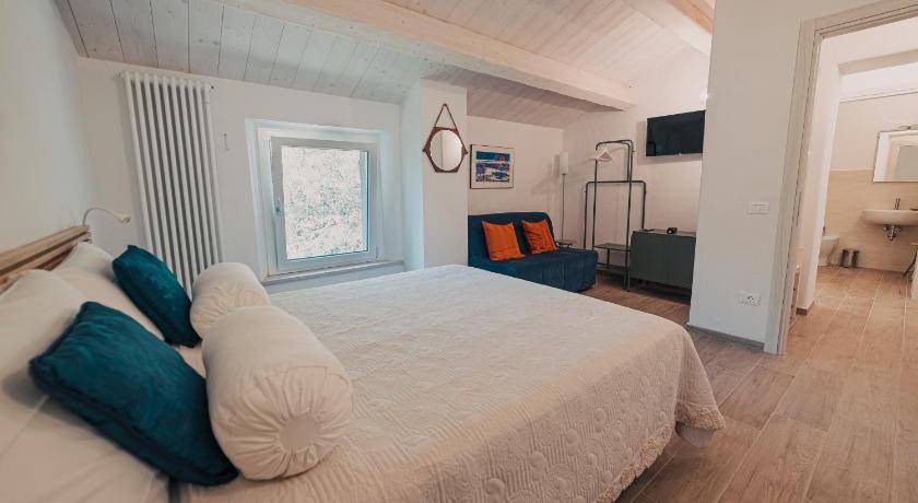 Urbino Apartment | 120 m² Apartment ∙ 2 bedrooms ∙ 6 guests
