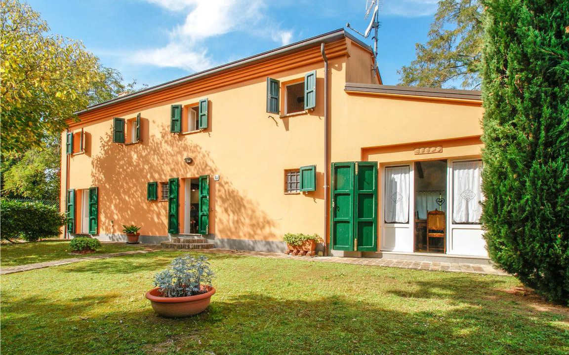 Pesaro House | 120 m² House ∙ 2 bedrooms ∙ 6 guests