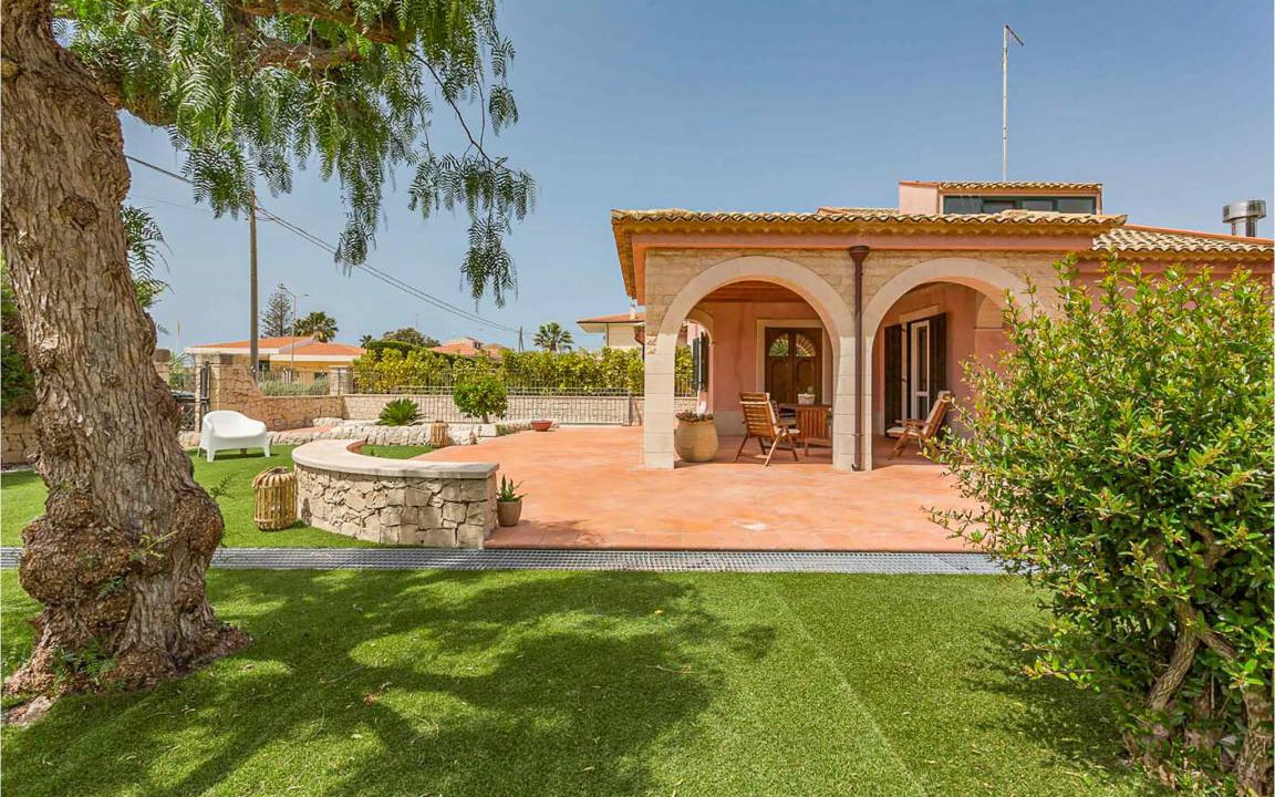 Marina di Modica House | 130 m² Maisonette ∙ 3 bedrooms ∙ 8 guests