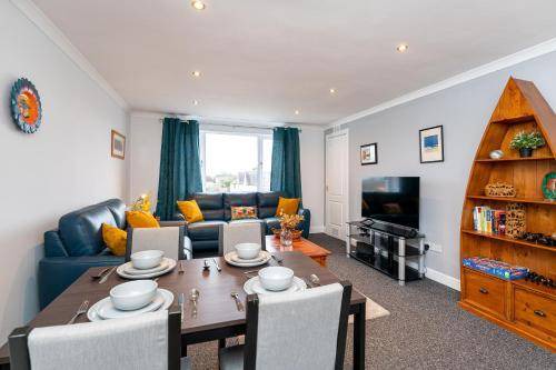 Bridge of Allan Apartment | 15 m² Apartment ∙ 3 bedrooms ∙ 7 guests