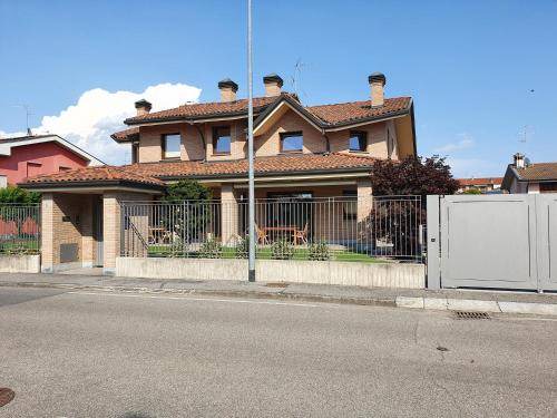 Cassano d'Adda Bed & Breakfast | 15 m² Bed and breakfast ∙ 8 guests