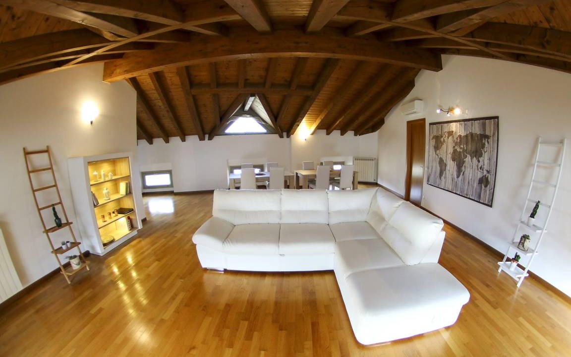 Seriate Bed & Breakfast | 150 m² Bed and breakfast ∙ 3 bedrooms ∙ 10 guests