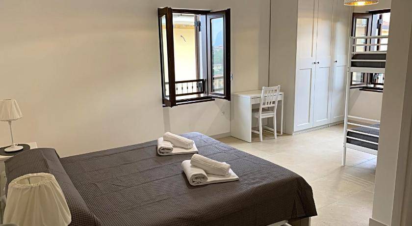 Rivoli Veronese Bed & Breakfast | 18 m² Bed and breakfast ∙ 4 guests