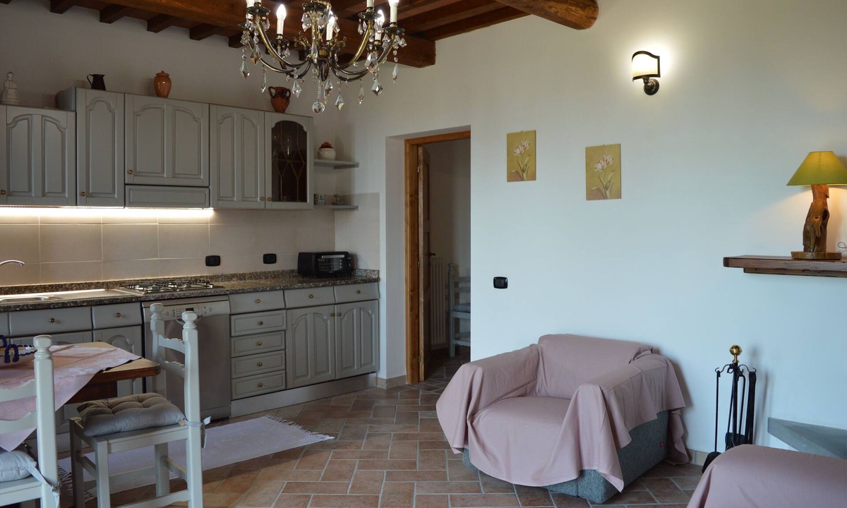 Lisciano Niccone House | 1Bdr flat in villa with fantastic view Trasimeno lake and pool