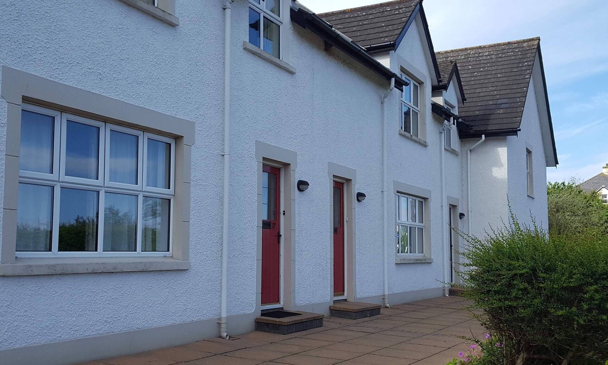 Bushmills Apartment | 2 Bed Apartment , Bushmills with secure parking/garage close to Giants Causeway