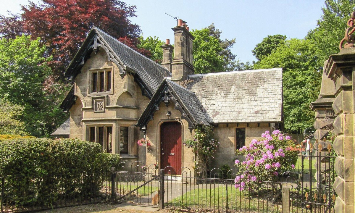 Markinch Cottage | 2 bedroom accommodation in Markinch, near Glenrothes