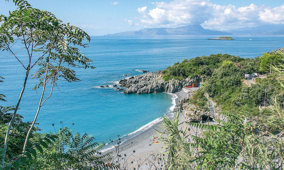 Maratea House | 2 bedroom accommodation in Maratea