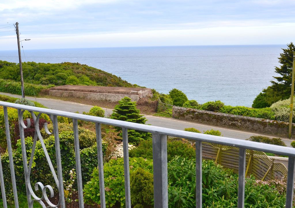Polruan House | 2 bedroom House in Polruan - PC077