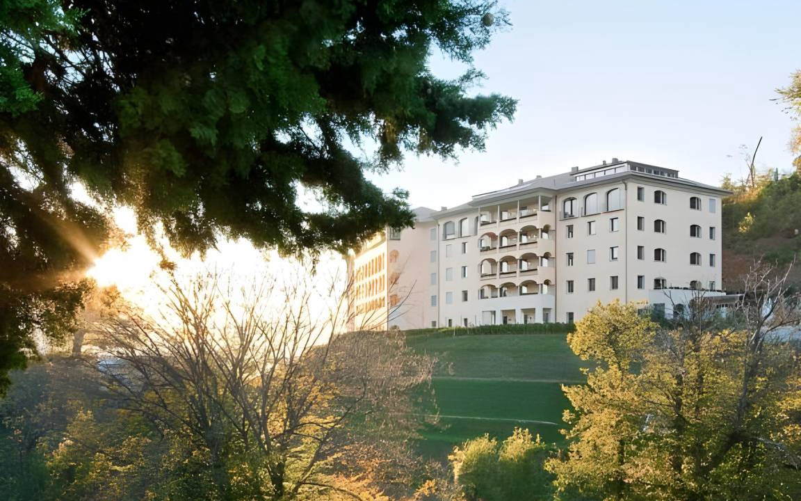 Agra Hotel | 200 m² Hotel ∙ 127 guests