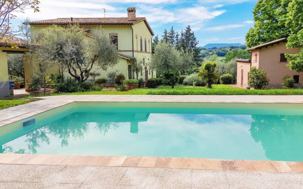 San Severino Marche House | 200 m² House ∙ 6 bedrooms ∙ 11 guests