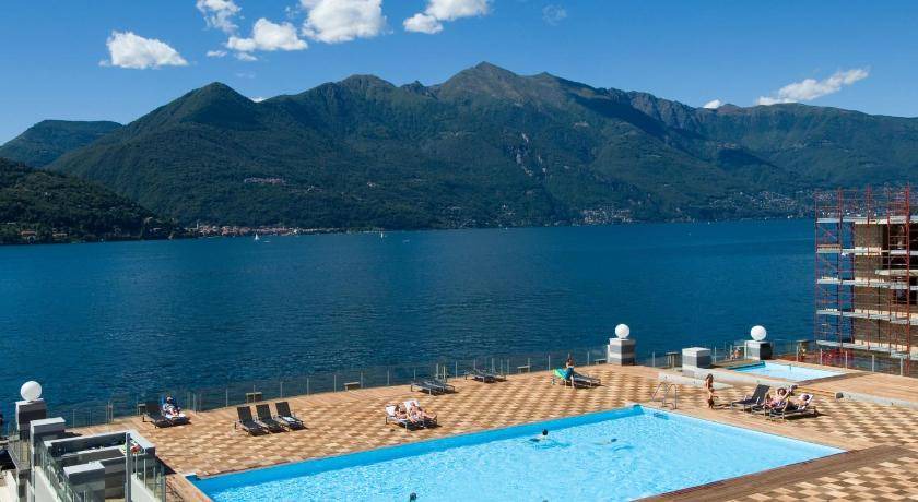 Maccagno Apartment | 230 m² Serviced apartment ∙ 4 bedrooms ∙ 127 guests