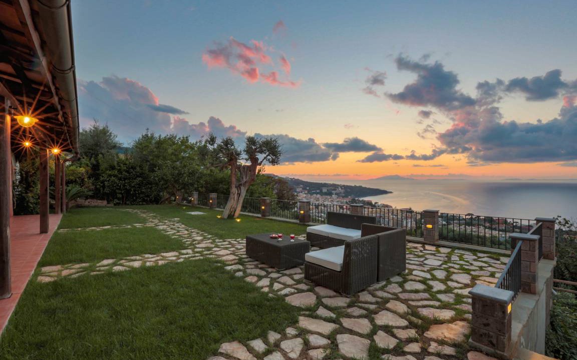 Sorrento Villa | 250 m² Villa ∙ 3 bedrooms ∙ 6 guests