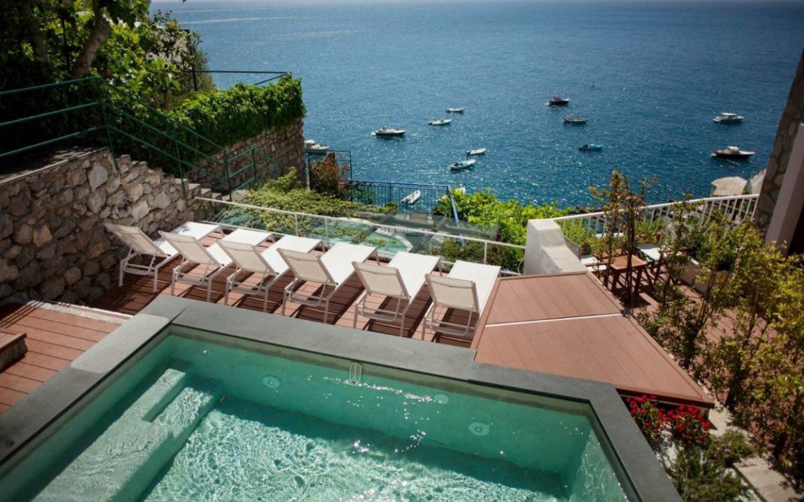 Praiano Villa | 250 m² Villa ∙ 5 bedrooms ∙ 10 guests