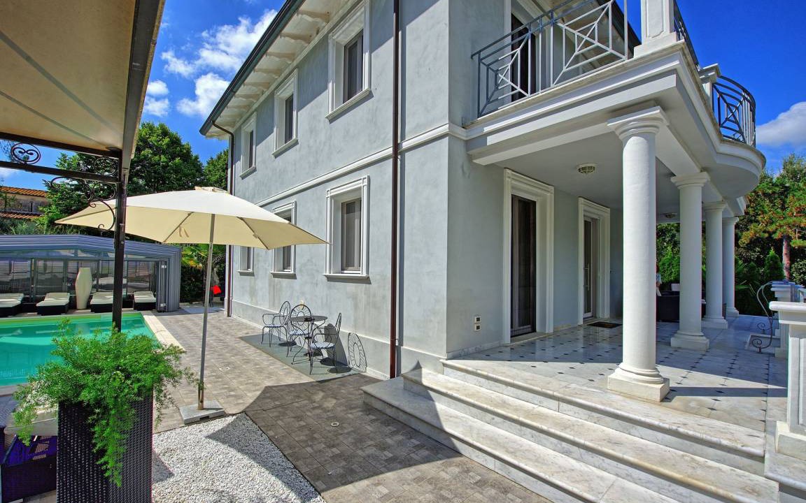 Camaiore Villa | 270 m² Villa ∙ 4 bedrooms ∙ 8 guests
