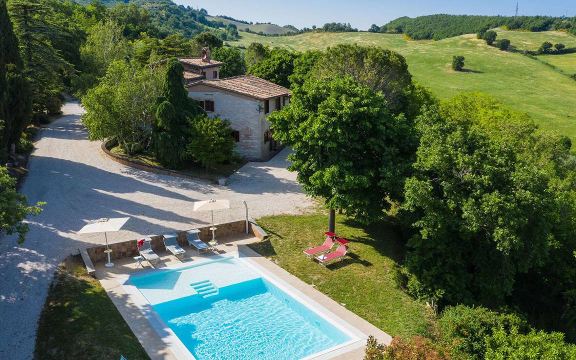 Cagli Villa | 270 m² Villa ∙ 5 bedrooms ∙ 11 guests