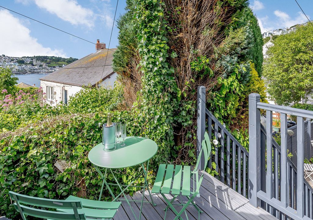 Polruan House | 3 bedroom House in Polruan - PC012