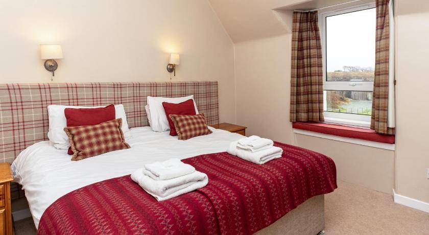 Ardvasar Hotel | 30 m² Hotel ∙ 4 guests