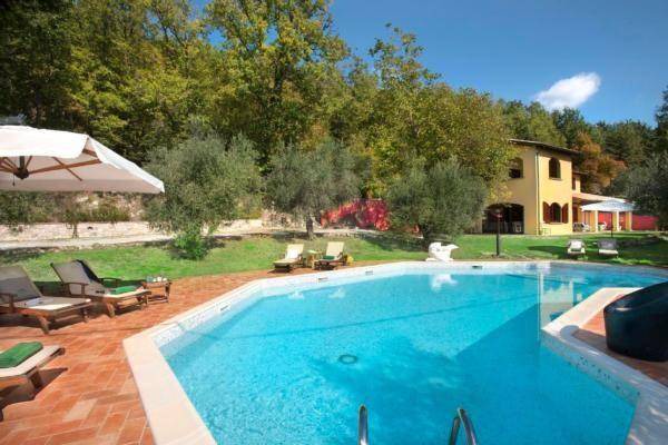 Acqualagna House | 300 m² House ∙ 6 bedrooms ∙ 12 guests
