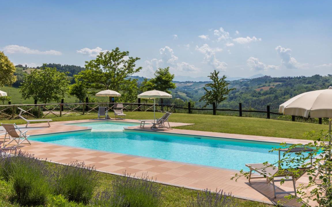 Fermo Villa | 310 m² Villa ∙ 5 bedrooms ∙ 16 guests