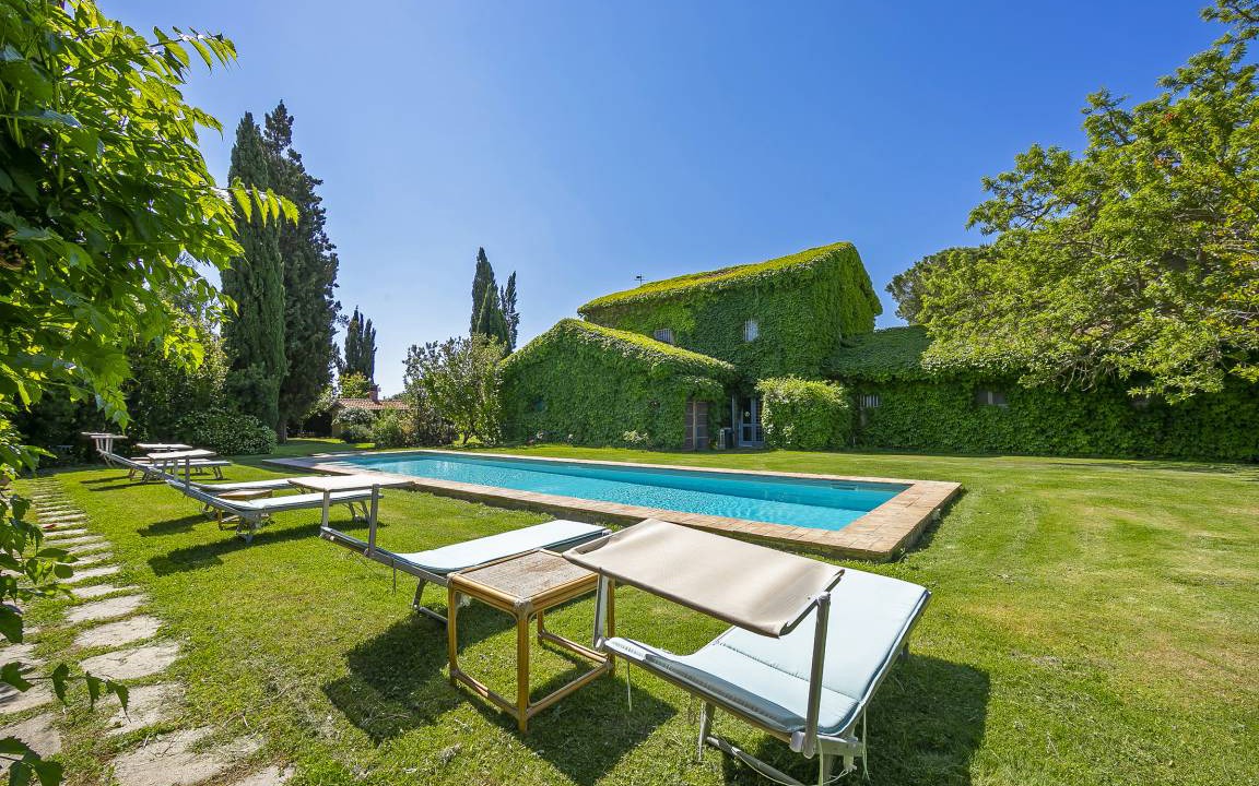 Tarquinia Villa | 320 m² Villa ∙ 6 bedrooms ∙ 12 guests