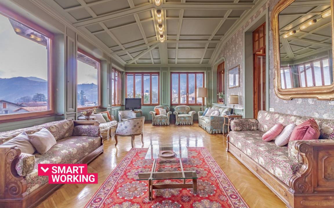 Civenna Villa | 350 m² Villa ∙ 6 bedrooms ∙ 10 guests