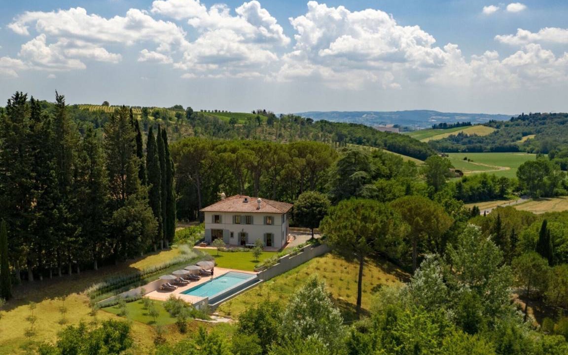 Montespertoli Villa | 390 m² Villa ∙ 5 bedrooms ∙ 10 guests