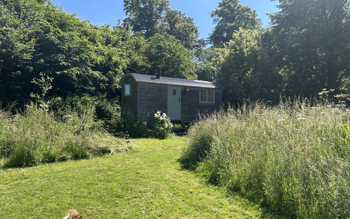 Bletchley Cabin | 40 m² Cabin ∙ 1 bedroom ∙ 2 guests
