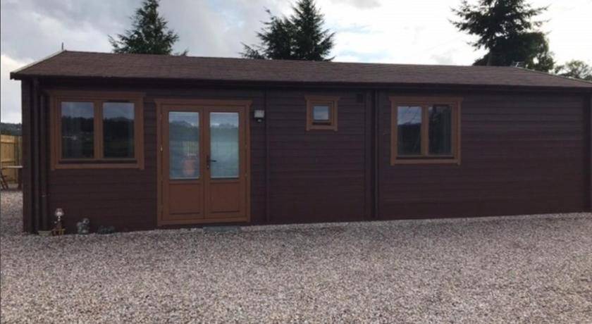 Fochabers Ski Chalet | 45 m² Chalet ∙ 1 bedroom ∙ 4 guests