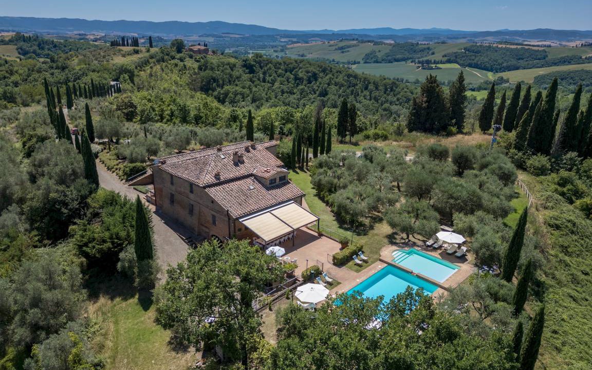 Bollano Villa | 500 m² Villa ∙ 9 bedrooms ∙ 20 guests