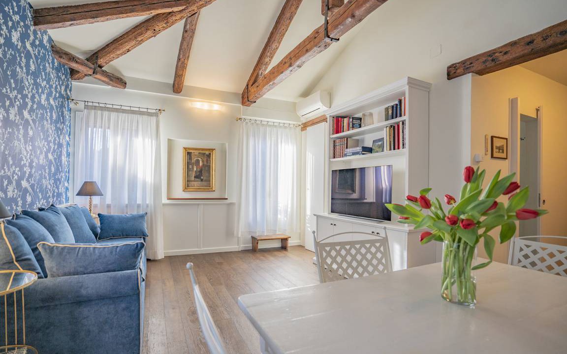 Dorsoduro Apartment | 62 m² Apartment ∙ 1 bedroom ∙ 3 guests