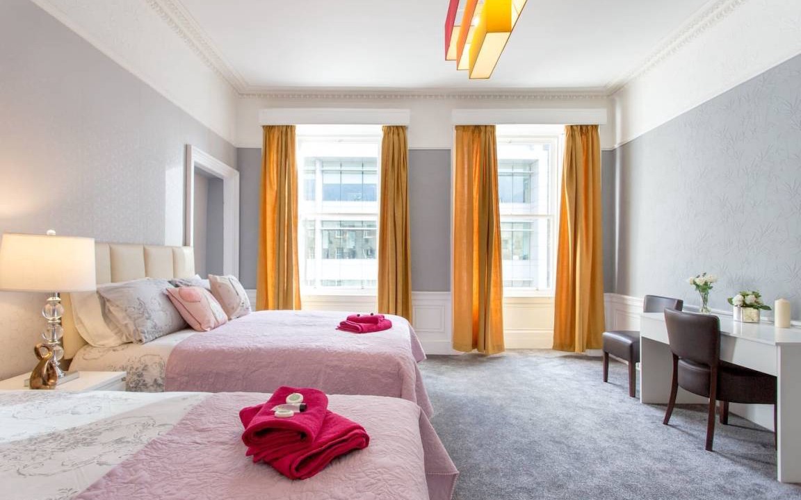 Tollcross Apartment | 75 m² Apartment ∙ 2 bedrooms ∙ 8 guests