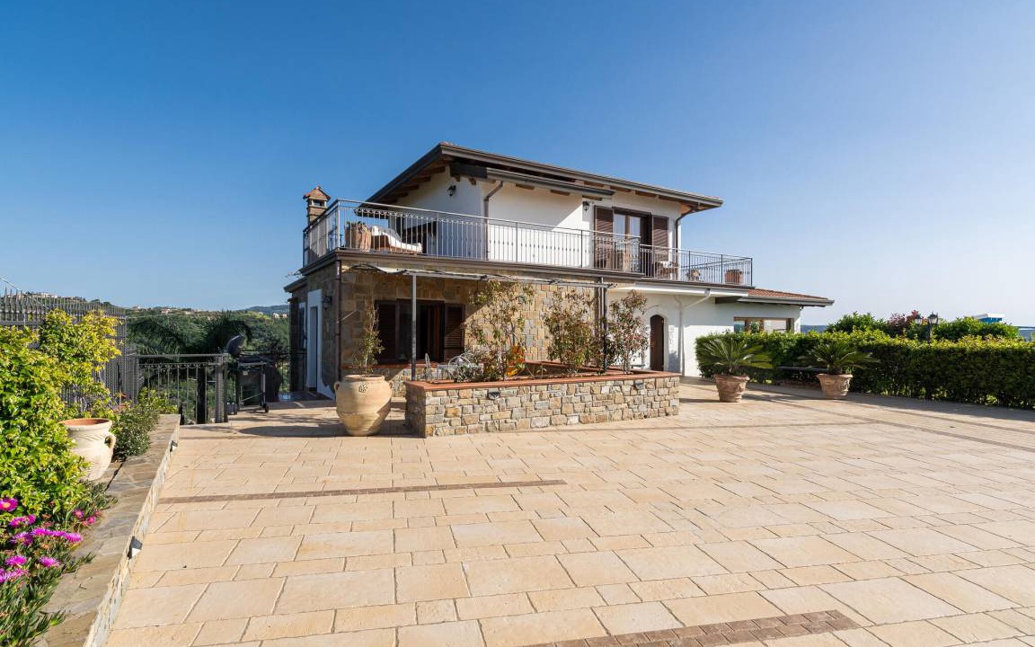 Agropoli House | 80 m² Maisonette ∙ 2 bedrooms ∙ 4 guests