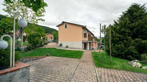 Fabriano House | 90 m² House ∙ 3 bedrooms ∙ 6 guests