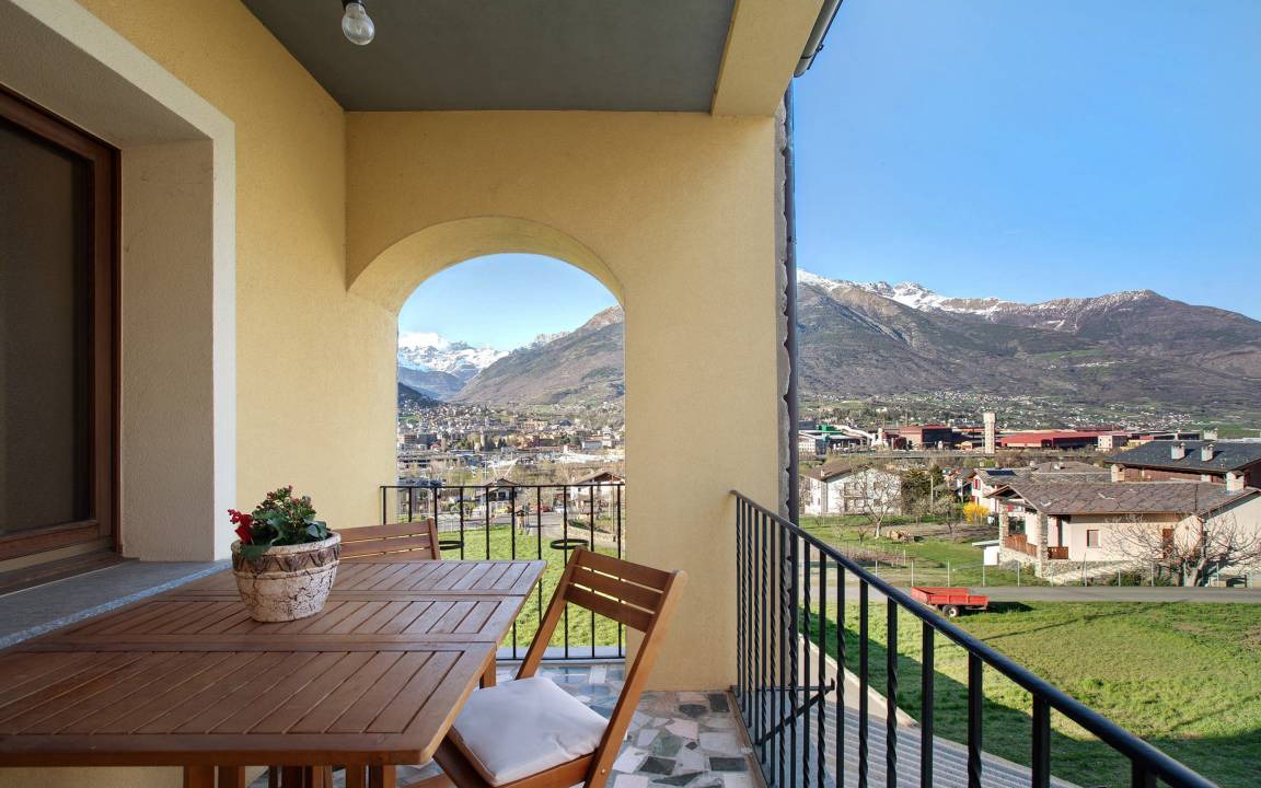 Ampaillant Apartment | 97 m² Apartment ∙ 2 bedrooms ∙ 4 guests