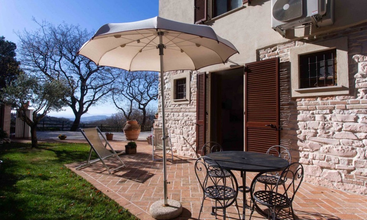Villa Musone Apartment | A05 - Massignano, two room apartment in the countryside 3