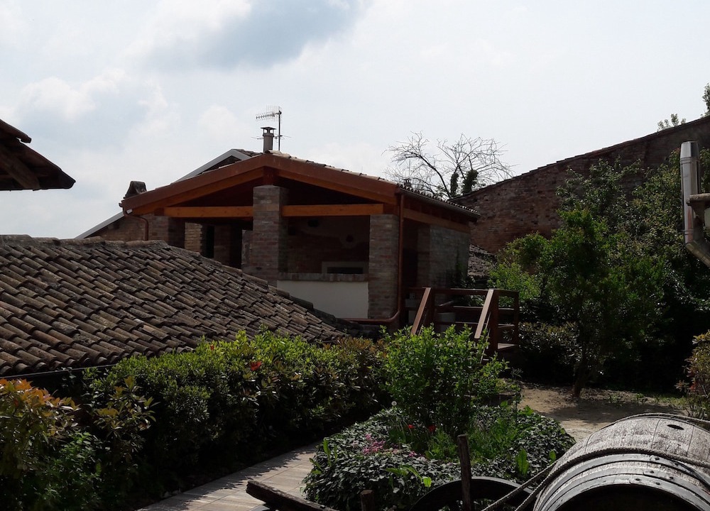 Alice Bel Colle Hotel | Albergo Diffuso Belvedere