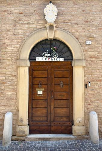 Corinaldo House | Antica Dimora Sforza Bed & Bike