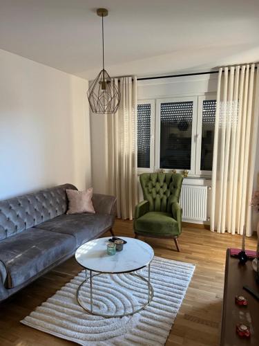 Arandelovac Apartment | Apartman Aurora
