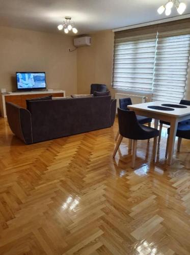 Stara Pazova Apartment | Apartman KGC Stara Pazova