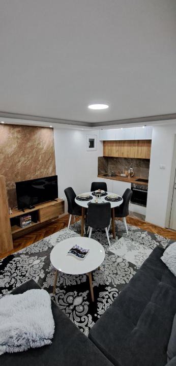 Vrdnik Apartment | Apartmani Vranić