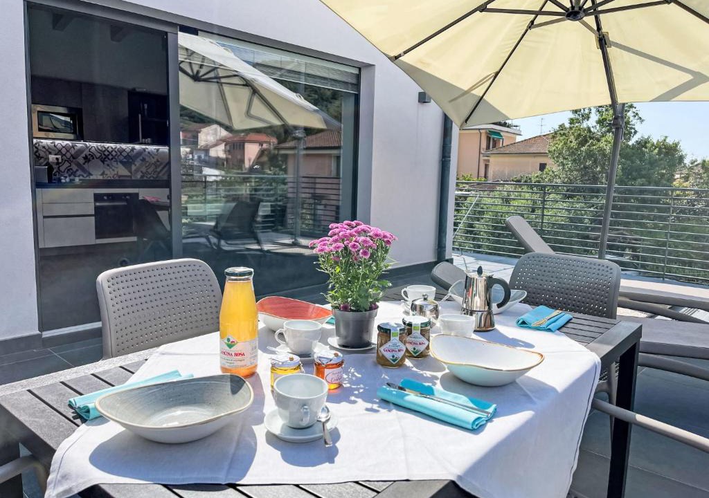 Caramagna Ligure Apartment | Apartment Albarola by Interhome
