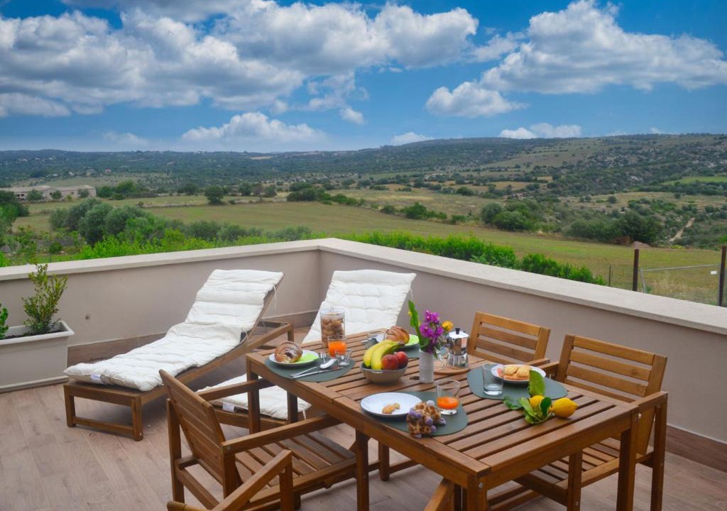 San Corrado di Fuori Apartment | Apartment Amici Miei di Ponente by Interhome