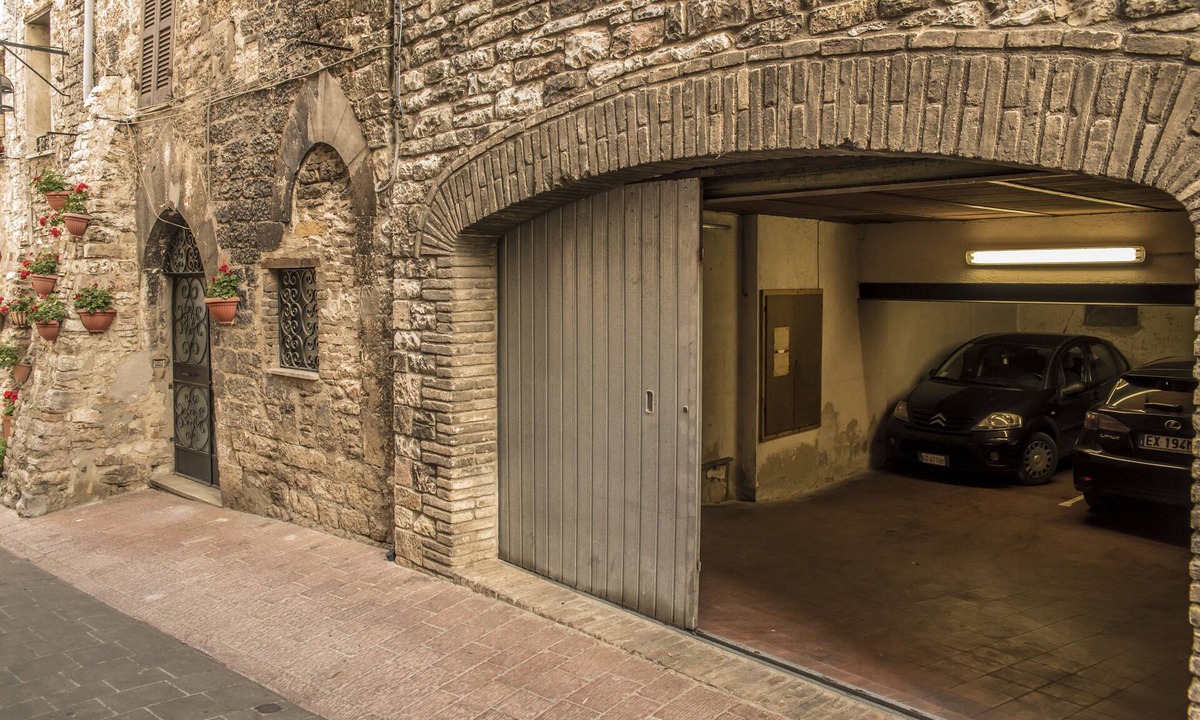Assisi Apartment | Apartment in the center of Assisi - large rooftop terrace and fabulous views